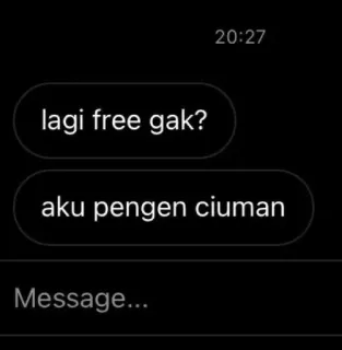 🤒 lagi free gak? aku pengen ciuman telegram sticker