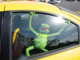🚘 Kermit burattino, rana, muppet, verde, auto telegram sticker