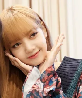 🌼 Lisa Lisa, K-pop, chanteuse, Blackpink, idole, femme, célébrité whatsapp sticker