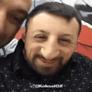 😘