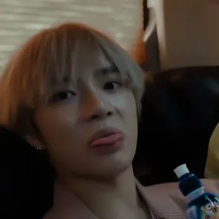 📦 whatsapp sticker