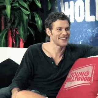 📰 YOUNG HOLLYWOOD Interview, Télévision, Jeune Hollywood, Célébrité, Acteur telegram sticker