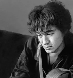 😕 Viktor Tsoi Rock russe, Soviétique, Années 80, Musique, Chanteur telegram sticker