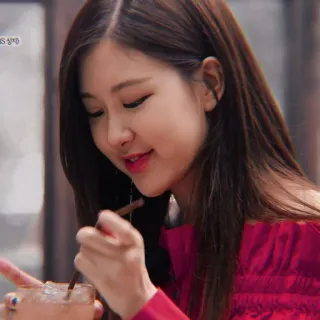🍐 Rose Rosa, Kpop, Cantante, Persona, Mujer, Bebiendo telegram sticker
