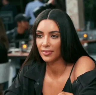 🖤 Kim Kardashian Kim Kardashian, reality tv, celebrità, reazione, meme telegram sticker
