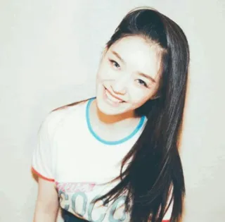 💮 woman, girl, portrait, smile, happy, female, person, teenager telegram sticker
