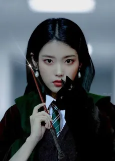 🍷 Harry Potter IU, Slytherin, magie, tovenaar, kat, toverstaf, Harry Potter telegram sticker