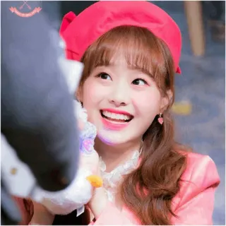 🍃 여자, 소녀, 미소, 행복한, 초상화, 귀여운 telegram sticker