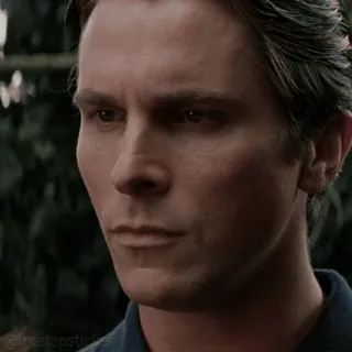 😐 Patrick Bateman American Psycho Patrick Bateman, Psicopata Americano, Christian Bale, Terror, Personagem de filme, Anos 80, Serial killer whatsapp sticker