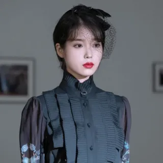 🌙 IU IU, Koreanische Sängerin, Schauspielerin, Berühmtheit, K-Pop, Koreanische Unterhaltung telegram sticker
