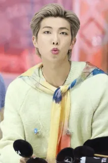 ☺️ RM เคป็อป, นักร้อง, RM, BTS, คนดัง telegram sticker