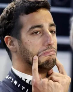 🙁 Daniel Ricciardo f1, fórmula 1, piloto, ricciardo, cara graciosa telegram sticker