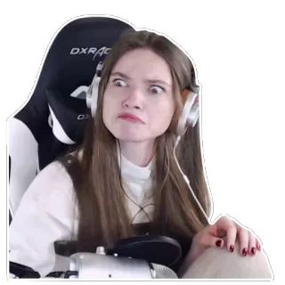 😱 женщина, наушники, сидит, стул, забавная рожица, стример telegram sticker
