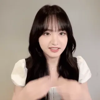 🤍 whatsapp sticker