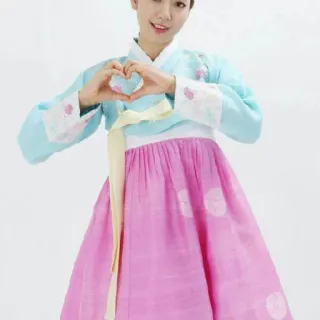 ❤️ hanbok, traditional clothing, Korean, culture, woman, heart, gesture, smile whatsapp sticker