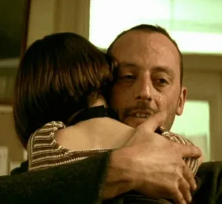 🖤 Léon: The Professional Léon, Mathilda, câlin, film, cinéma telegram sticker