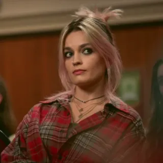 🌸 Maeve Wiley Sex Education Maeve Wiley, Sex Education, Emma Mackey, Netflix, personaje, serie de TV, retrato telegram sticker