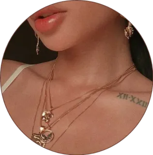 🧺 femme, bijoux, colliers, portrait, lèvres, beauté telegram sticker