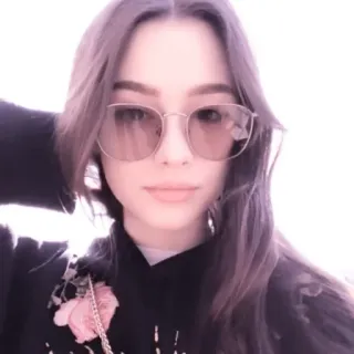 🐠 mujer, chica, gafas de sol, selfie, retrato, belleza, moda, estilo telegram sticker