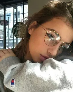😔 女性, 女の子, 眼鏡, ポートレート, 自撮り, 美容, ファッション whatsapp sticker