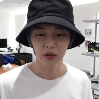 🍙 kpop, 韩国, 偶像, 男, 歌手 whatsapp sticker