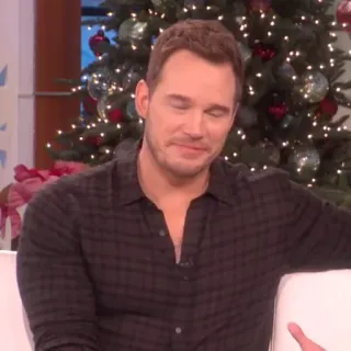 🐁 Chris Pratt Chris Pratt, aktor, selebriti, pohon Natal, talkshow telegram sticker