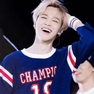 🎫 CHAMPION kpop, idol, zanger, beroemdheid, persoon, blond haar telegram sticker