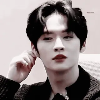 🍒 kpop, masculino, cantor, asiático, ídolo, retrato whatsapp sticker
