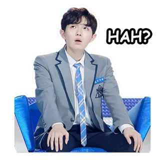 😯 HAH? hombre, sentado, traje, confundido, expresión, pregunta telegram sticker