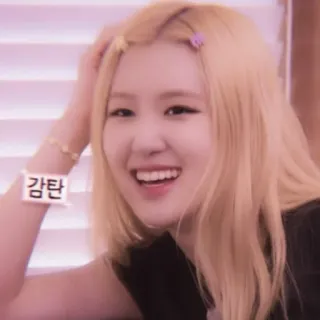 🌸 감탄 coreano, persona, donna, sorridente, capelli biondi telegram sticker