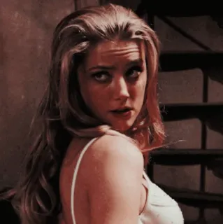 🥀 Amber Heard actress, woman, blonde, portrait, celebrity telegram sticker