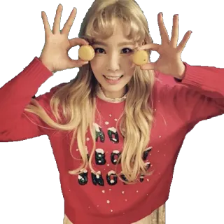👌 donna, sorriso, biscotto, maglione rosso, capelli biondi, carina telegram sticker