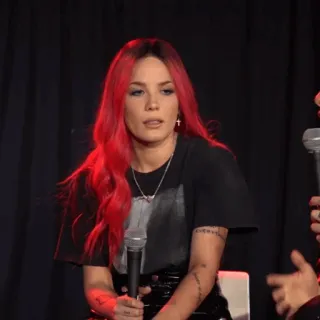🍒 Halsey cantor, músico, cabelo ruivo, estrela pop, celebridade, mulher, retrato whatsapp sticker