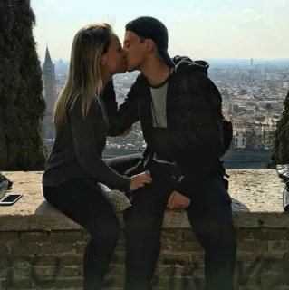 💋 küssen, paar, liebe, beziehung, romantik, stadtansicht telegram sticker