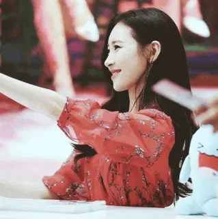 🕊 mujer, vestido rojo, floral, coreano, sonrisa telegram sticker
