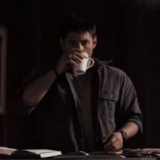 🍇 Dean Winchester Supernatural hombre, café, taza, bebida whatsapp sticker
