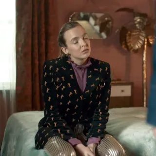 🌙 Villanelle Killing Eve Villanelle, Killing Eve, TV Serie, Auftragskiller, Jodie Comer, Mode telegram sticker