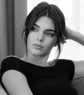 🧷 Kendall Jenner celebrità, modella, ritratto, donna, persona telegram sticker