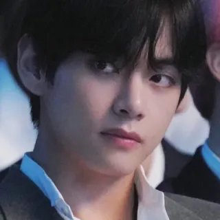 🕸 V K-pop, BTS, Айдол, Музыкант, Певец, Знаменитость, Мужчина, Человек telegram sticker