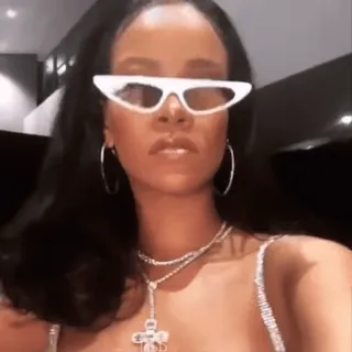 ๐ Rihanna Rihanna, sunglasses, celebrity, singer, fashion, necklace whatsapp sticker