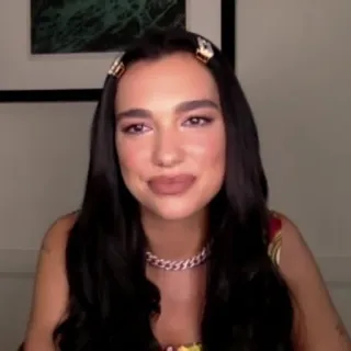 📌 Dua Lipa Dua Lipa, Sängerin, Porträt, Promi, Frau, Popstar whatsapp sticker