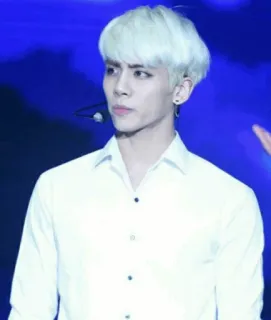😠 kpop, sänger, weißes haar, person, musik, auftritt whatsapp sticker