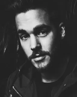 🌑 homme, portrait, noir et blanc, visage, masculin, barbe, beau telegram sticker