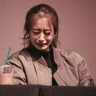 ⏳ crying, sad, woman, tears, emotional, distressed whatsapp sticker