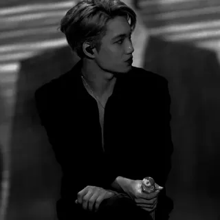 📁 man, portrait, black and white, kpop, singer telegram sticker