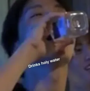💦 Drinks holy water bere, sacro, acqua, religione whatsapp sticker