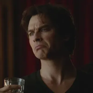 🖤 Damon Salvatore The Vampire Diaries vampiro, pucheros, ceño fruncido, malhumorado, serie de tv whatsapp sticker