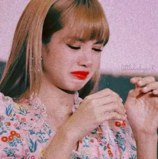 🥺 Lisa kpop, lisa, blackpink, 偶像, 名人, 人物 telegram sticker