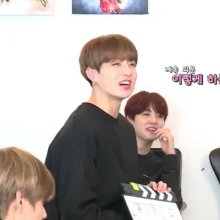 🔚 이렇게 Koreanisch, Schauspieler, Studio, K-Pop, Unterhaltung whatsapp sticker