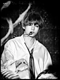 ⛓ V K-pop, BTS, V, Kim Taehyung, musique, chanteur telegram sticker